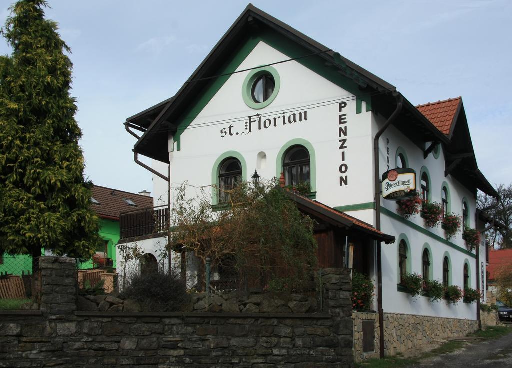 Penzion St. Florian Pribor Bagian luar foto